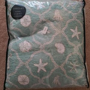 Queen Quilt Coastal Theme
